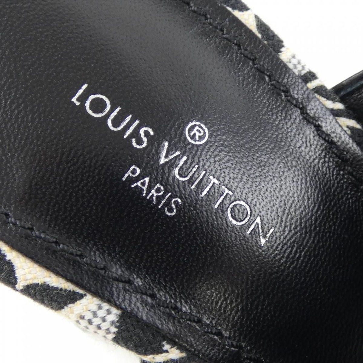 Louis Vuitton Silhouette Line Sandals — view 6