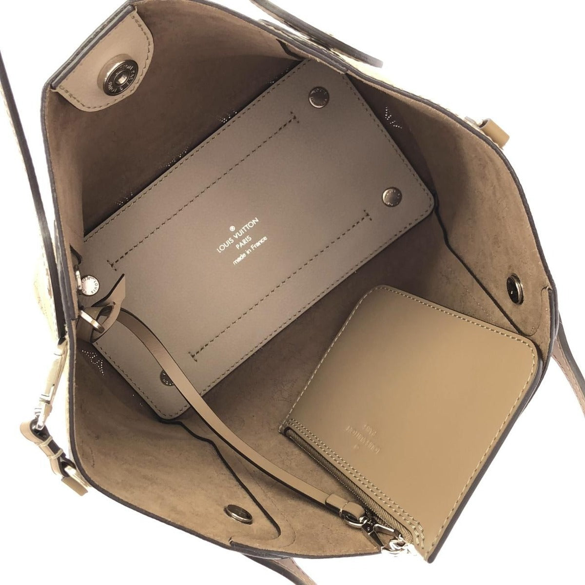 Louis Vuitton Mahina Hina PM Bag Galet — view 9