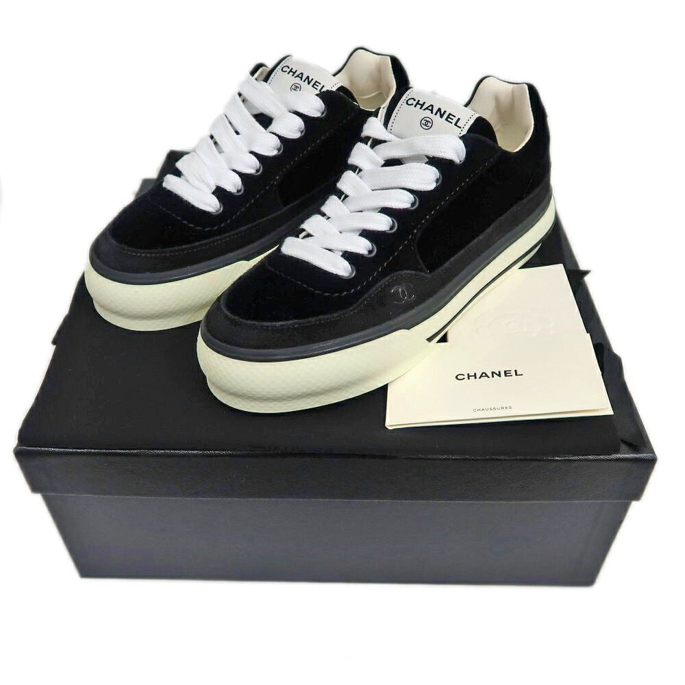 Chanel Suede Sneakers 38 Black Off White — view 10