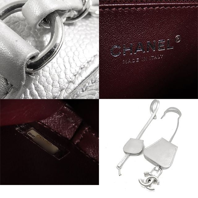 Chanel CC Figly Vanity Silver Caviar Leather 2-Way Shoulder Bag — view 8