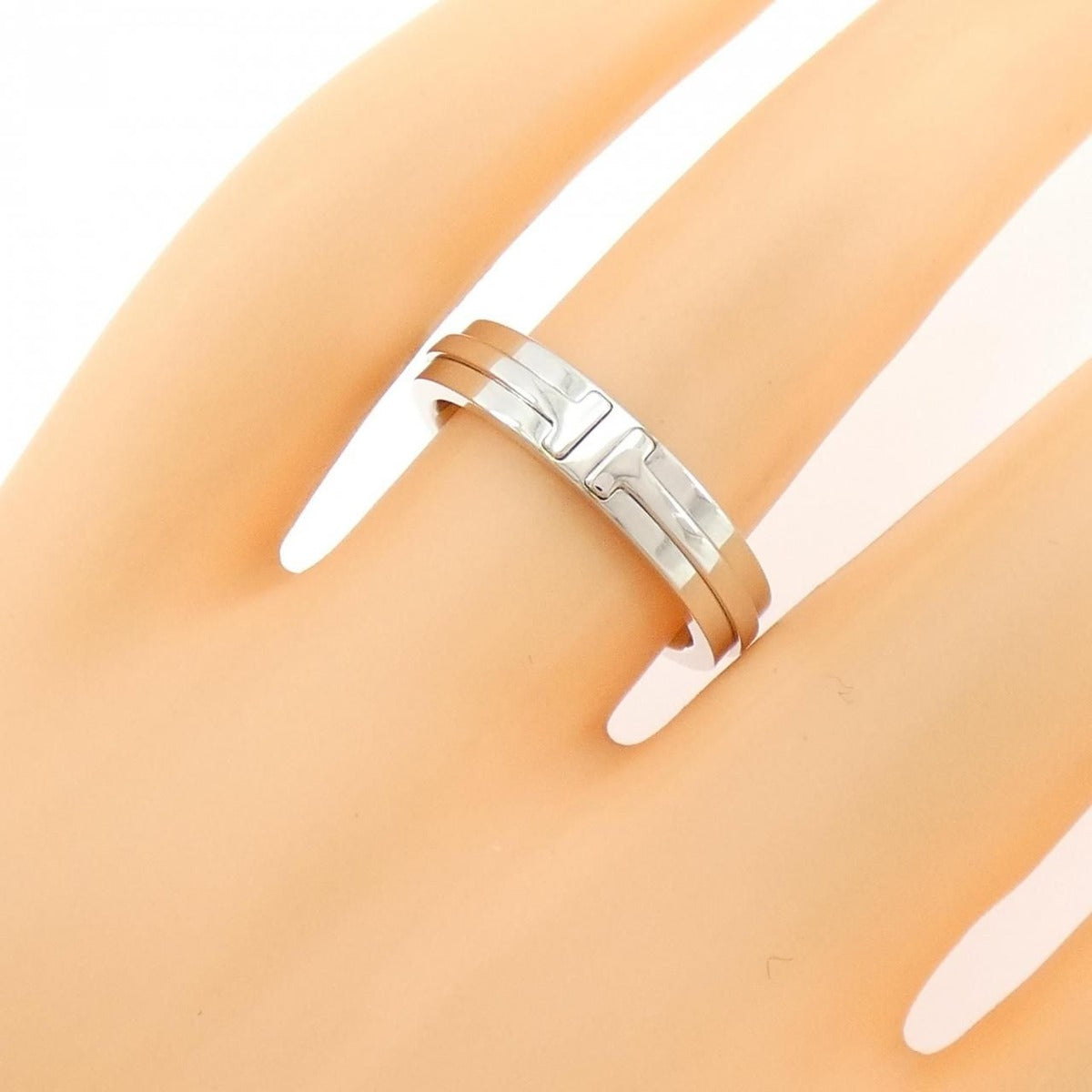 Tiffany & Co. T-toe-narrow Ring — view 6