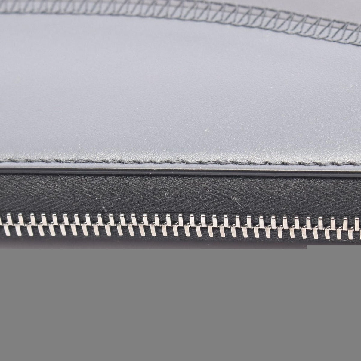 Dior Round Long Wallet Logo Black Gray Leather — view 6