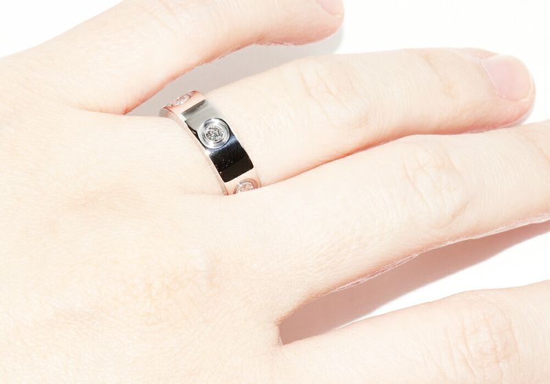 Cartier Ring 18K White Gold Diamond 6p(045ct) Love Ring Full Diamond B40260