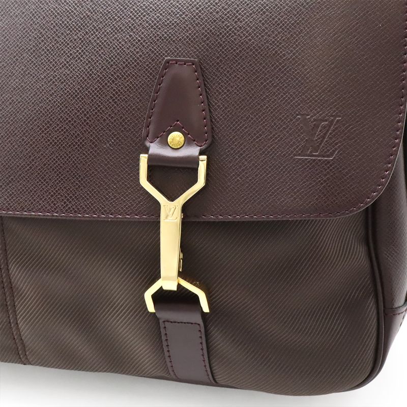 Louis Vuitton Taiga Delseu Shoulder Bag Messenger Bag Crossbody Acajou Bordeaux