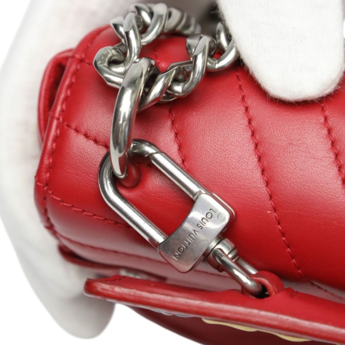 Louis Vuitton Chain Tote Shoulder Bag New Wave