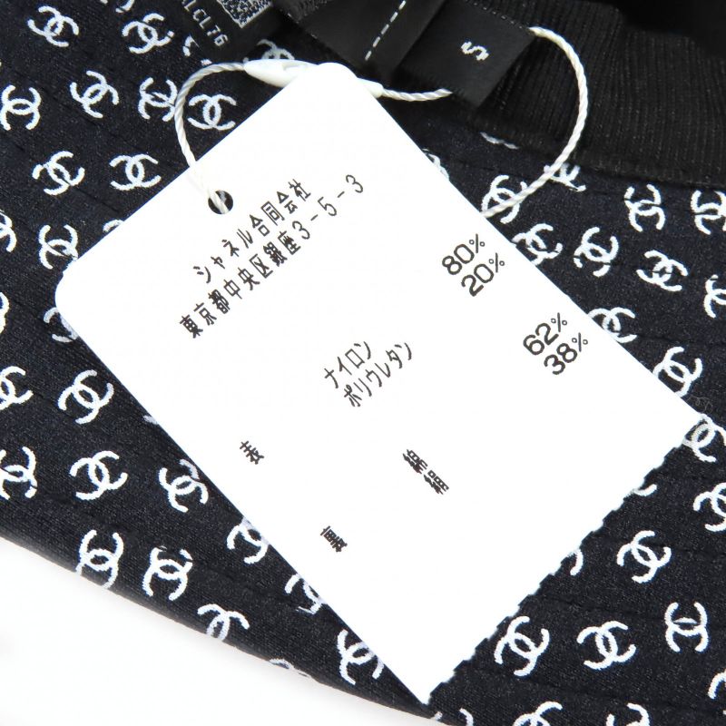 CHANEL 25SS Coco Beach Mini CC Logo Total Pattern Bucket Hat Black White S Made