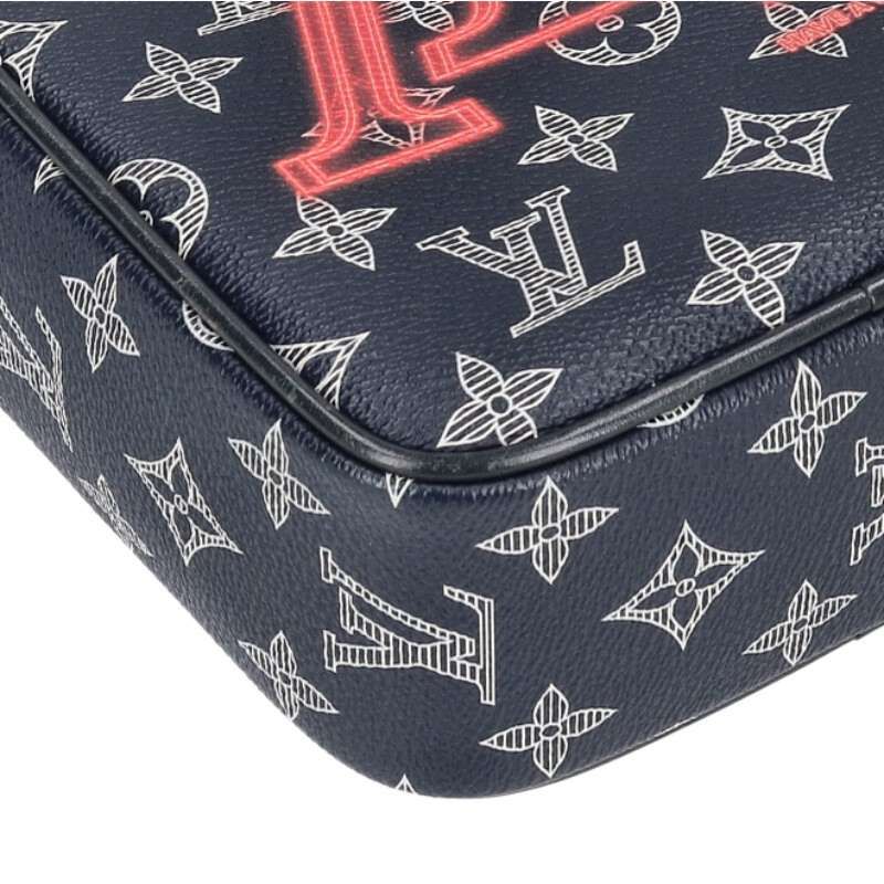 Louis Vuitton M43678 Danube PM Monogram Ink Upside Down Shoulder Bag Men PM