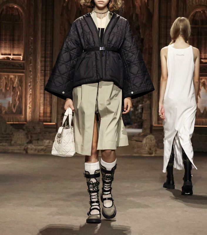 Christian DIOR 23SS 327m11a3332 Bee Embroidered Cannage Jacket 3WAY Trench