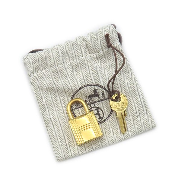 Hermes Handbag Picotin Lock MM Taurillon Clemence Black Gold Hardware Black