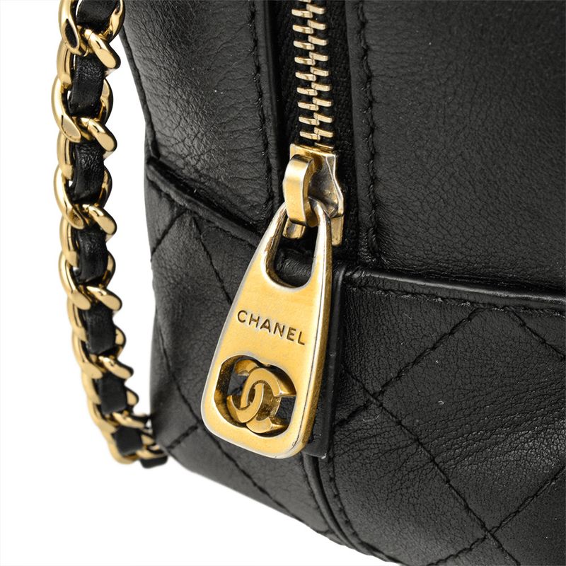 Chanel Matelasse Chain Shoulder Bag Leather Black 8 Digits 27s Coco Mark