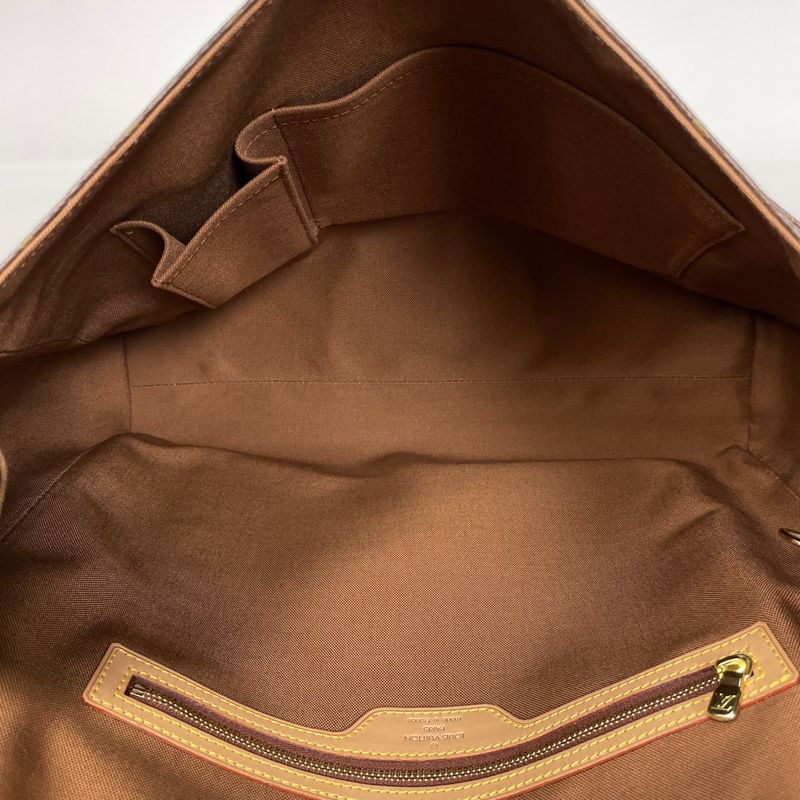 Louis Vuitton Abbess Messenger Bag Crossbody Shoulder Bag Monogram Brown M45257