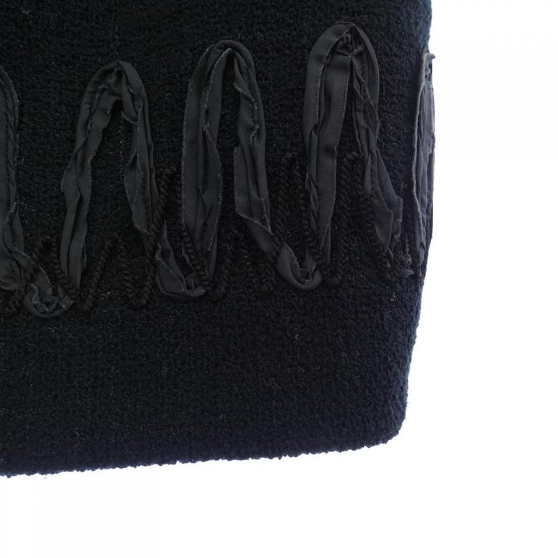 Chanel P34946v22979 09P Skirt