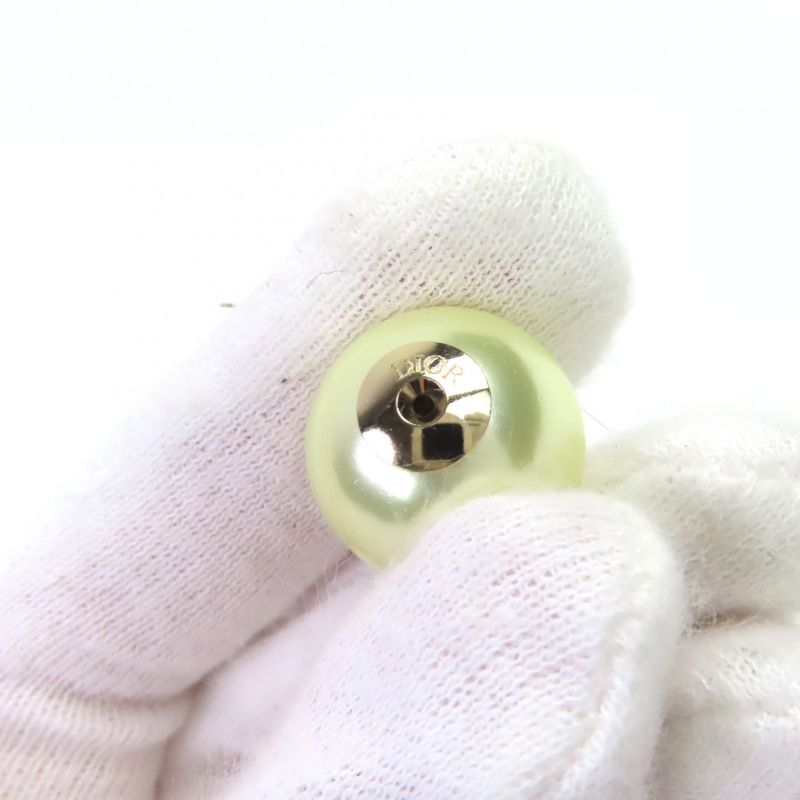 DIOR E0078midrs Tribales Tribal Faux Pearl Earrings For Both Ears White Gold