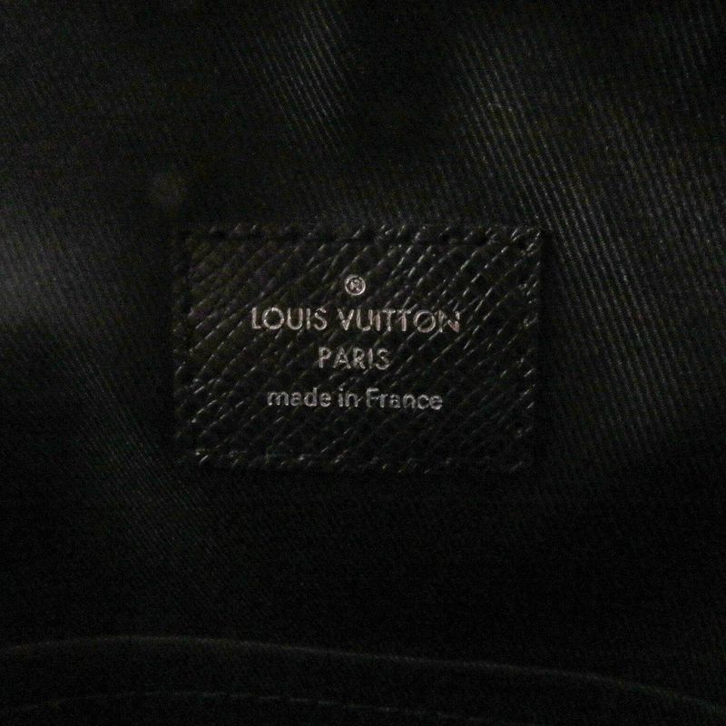 Louis Vuitton M30977 Avenue Backpack Taiga Leather LV Logo Backpack Sac Daypack