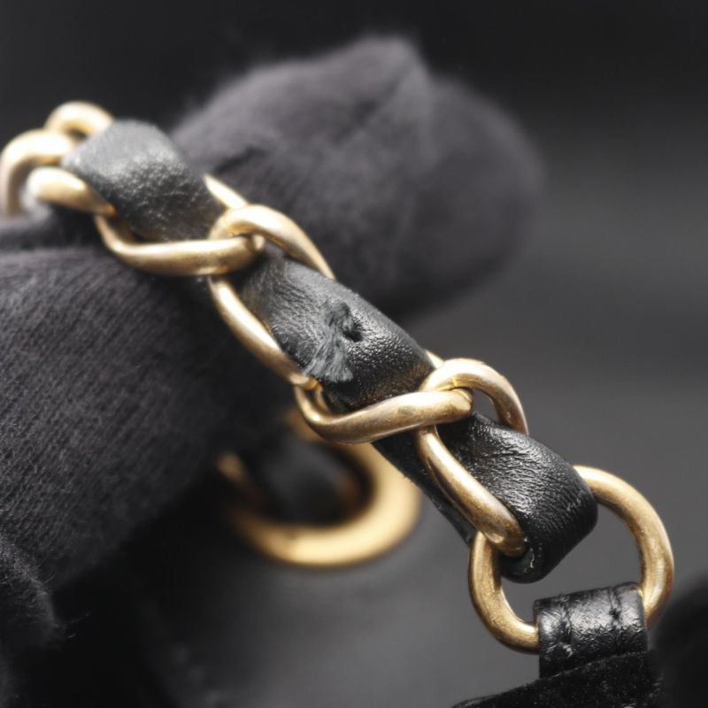 Chanel Shoulder Bag Matelasse Black Fabric Matelasse Chain Shoulder Women Used A