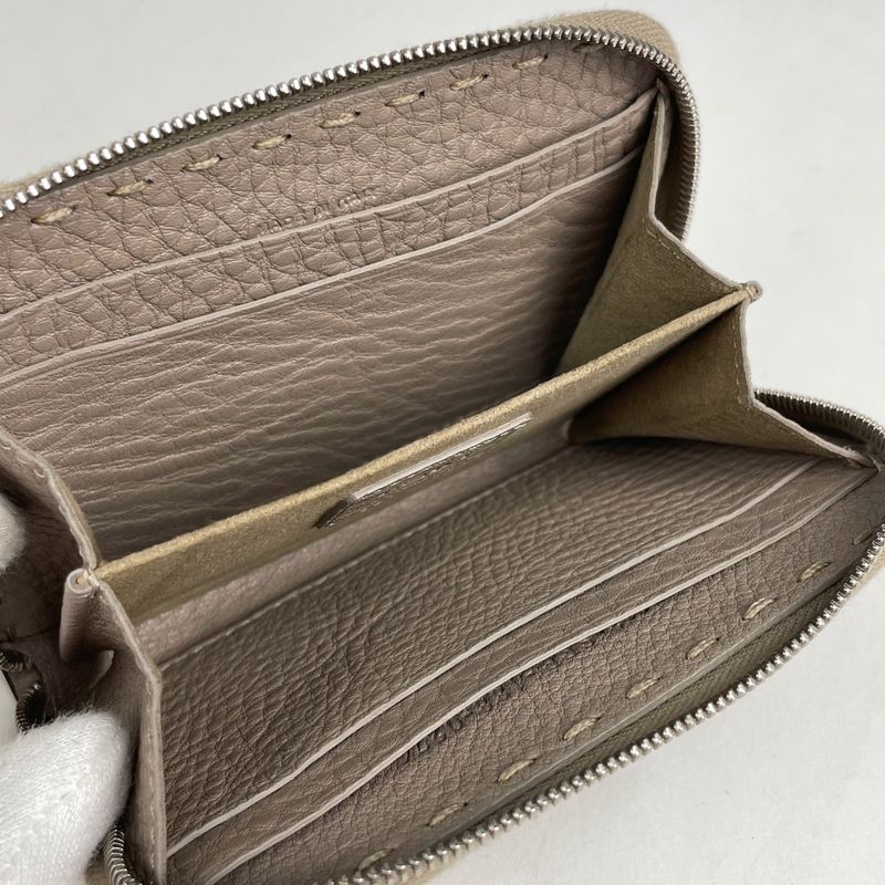 Fendi Selleria Round Zipper Coin Case Coin Purse Coin Case Leather Glaze 8m0313