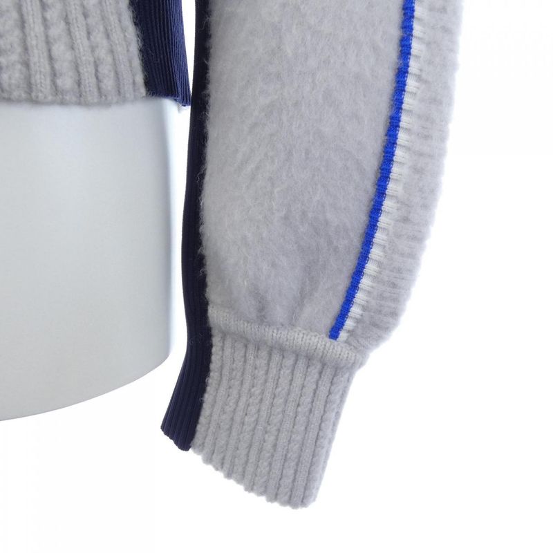 Chanel P70776k10247 Cardigan