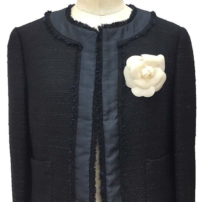 Chanel Camellia Corsage Brooch Flower White With Box Aq11856