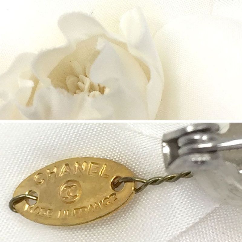 Chanel Camellia Corsage White Aq11723