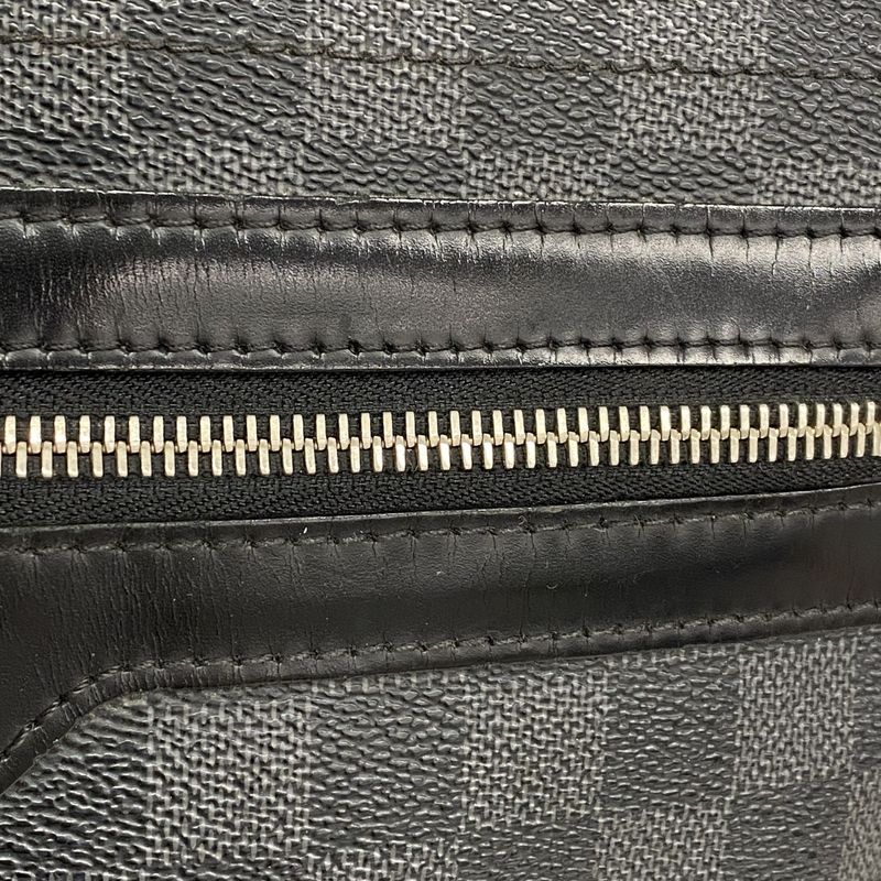 Louis Vuitton Shoulder Bag Damier Graphite Daniel MM N58029 Black Men's