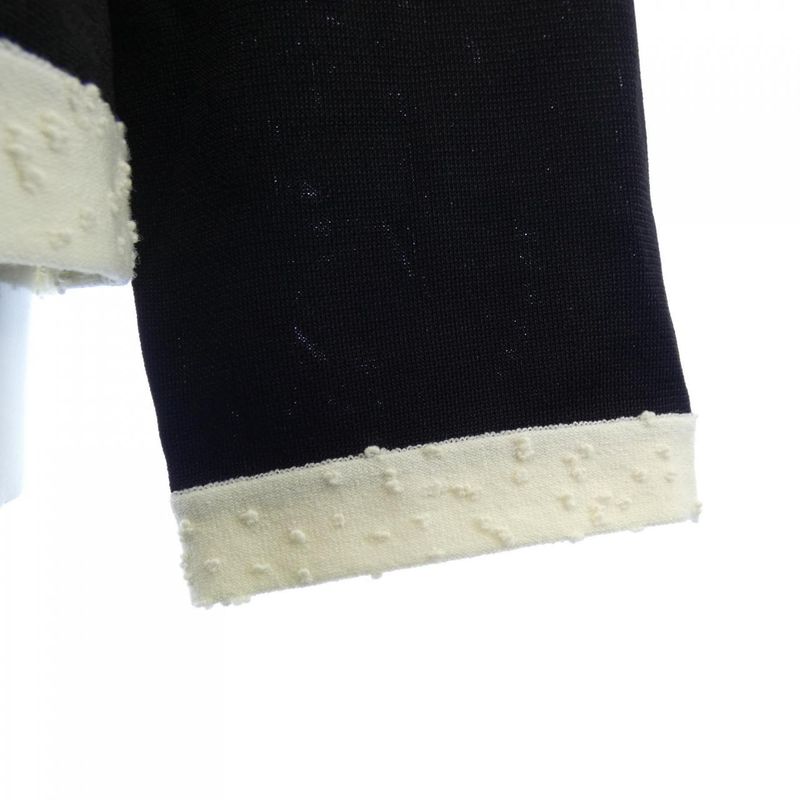 Chanel P80094k11529 Cardigan