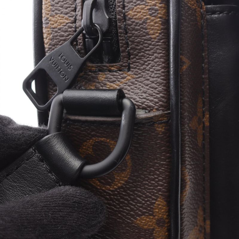 Louis Vuitton Shoulder Bag Christopher Wearable Wallet Monogram Macassar M69404