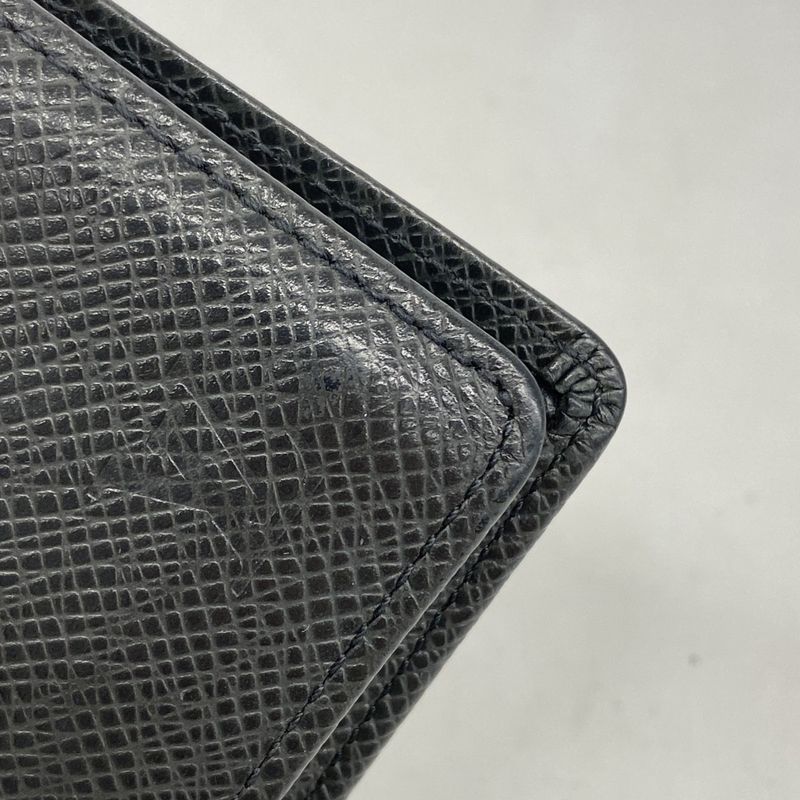 Louis Vuitton Wallet Taiga Portobier 3 Cartes Cles Di M30452 Ardoise Men's