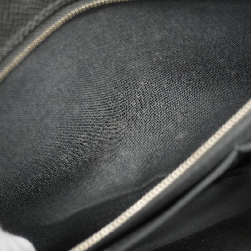 Louis Vuitton Taiga Bellaire M32592 Ardoise Men's Clutch Bag