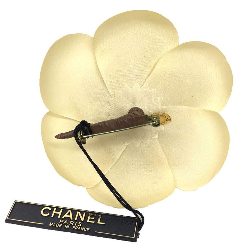 Chanel Camellia Corsage Brooch Flower Beige Aq11610