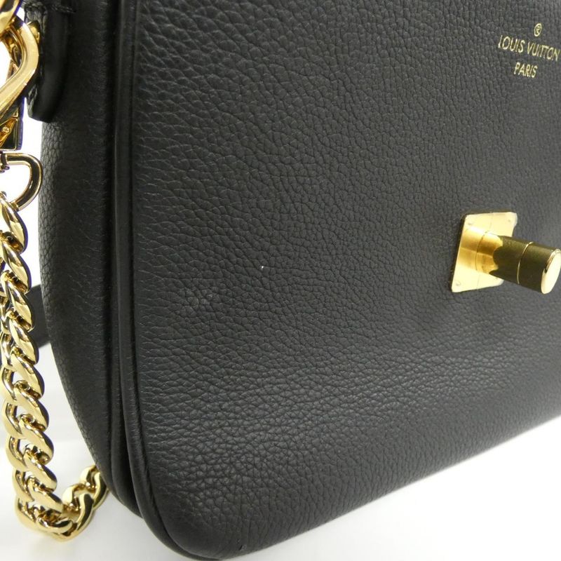 Louis Vuitton Oxford M22735 Shoulder Bag