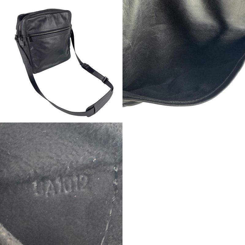 Louis Vuitton Shoulder Bag Monogram Differ Clarkson M92402