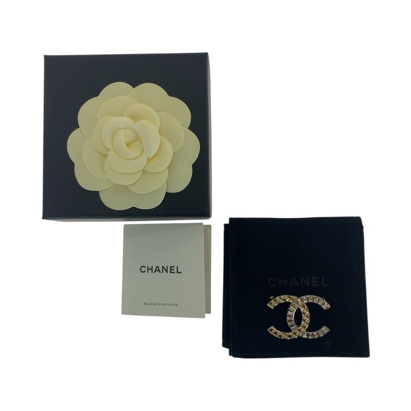 Chanel Coco Mark Gold Metal/rhinestone Brooch Ladies 505880