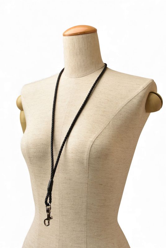 Bottega Veneta Neck Strap Bottega Veneta Intrecciato Black Never Used