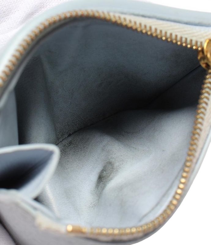 Louis Vuitton Trifold Wallet Portefeuille Capucines M69061 Ladies Louis Vuitton