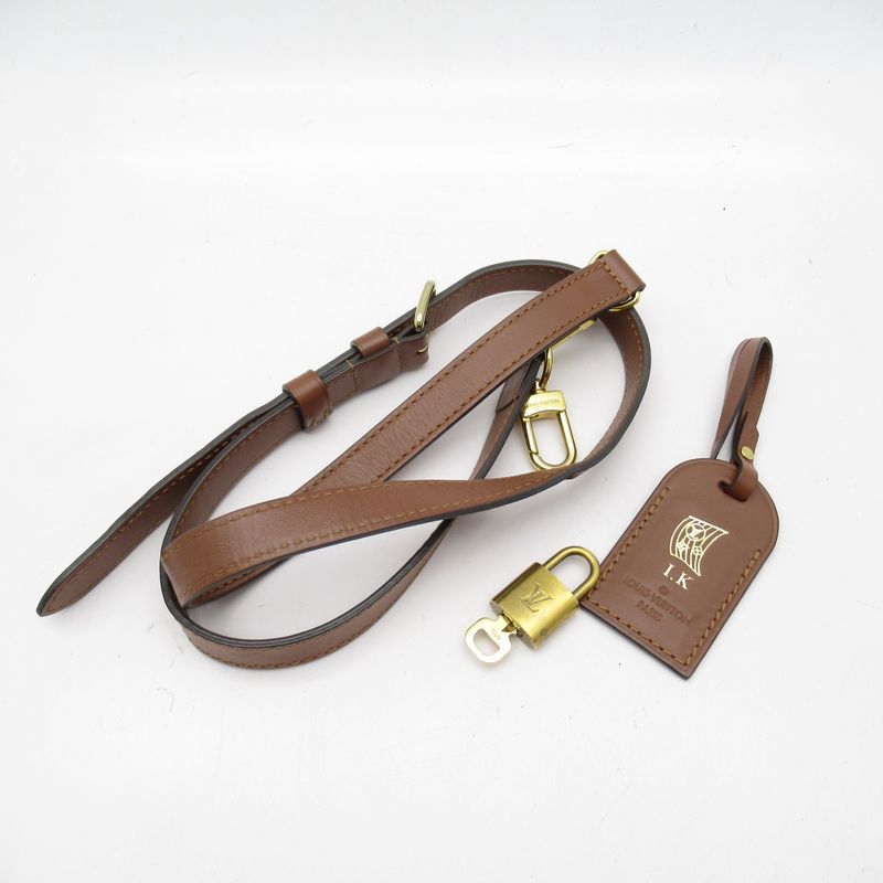 Louis Vuitton V Tote MM M43948 Monogram Women's Tote Bag Brown Excellent