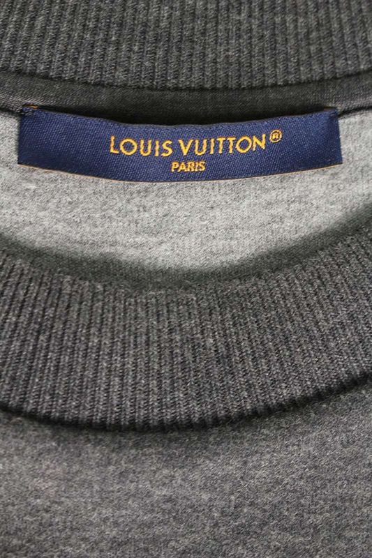 Louis Vuitton 24AW Rm242mq JUJ Hqy31w Gradient Monogram Embroidered Sweatshirt