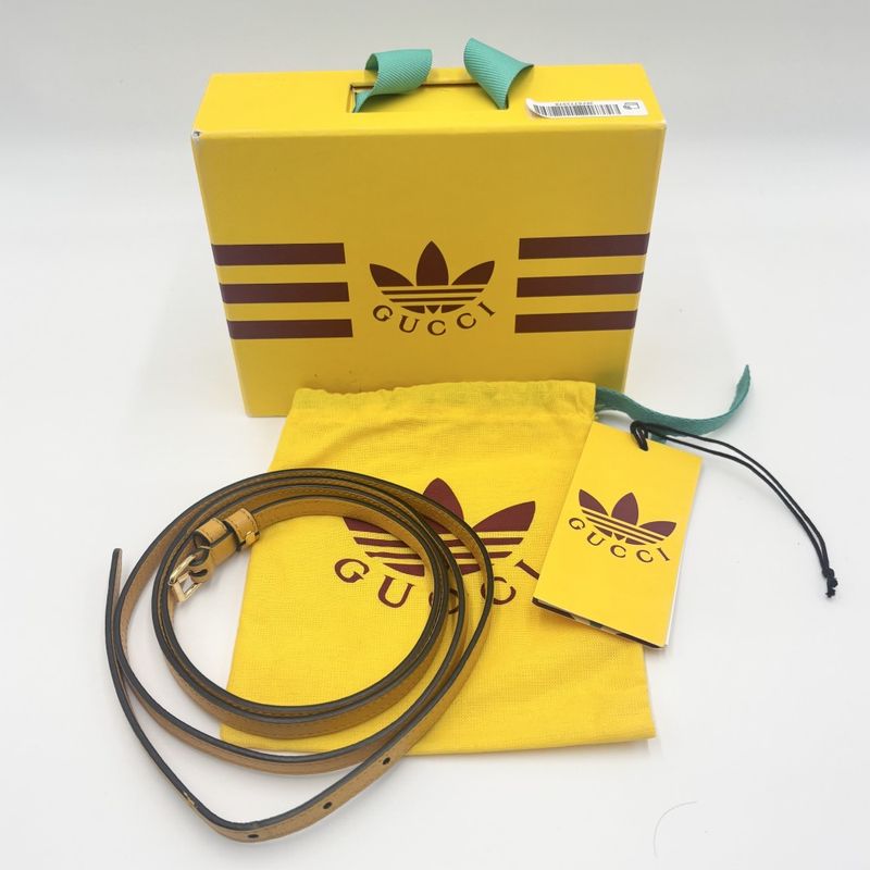 Gucci Bifold Wallet Women's Adidas Collaboration Horsebit Shoulder Wallet Snap