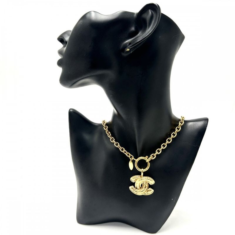 Chanel Necklace Ladies Matelasse Coco Mark Pendant Accessory Vintage Chanel GP