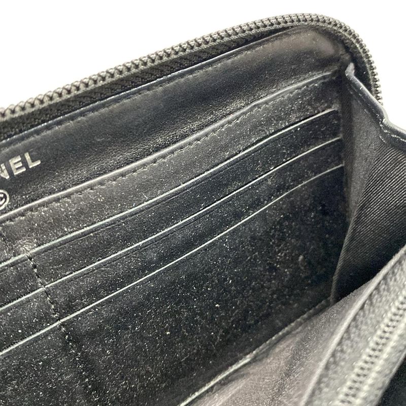 Chanel Long Wallet Boy Chanel A80288 Black Round Zipper / Vintage Silver