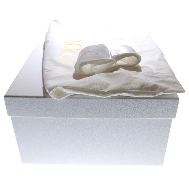 Christian Dior CD Logo Handbag Chain Bag Drawstring Shoulder Bag Medium White