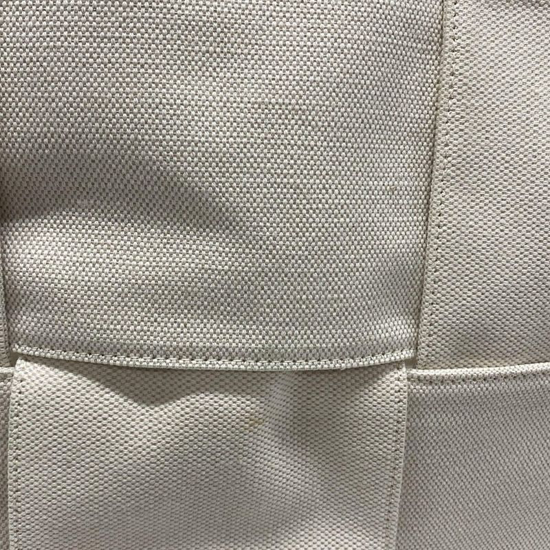 Bottega Veneta Tote Bag Large The Arcototo Ivory And Black Leather