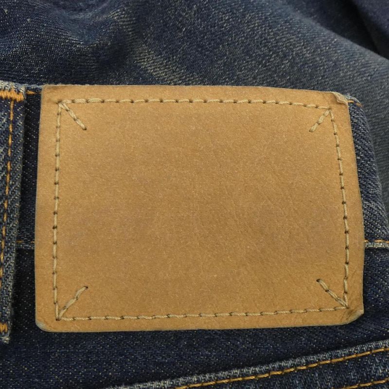 Celine 2n120640e Jeans