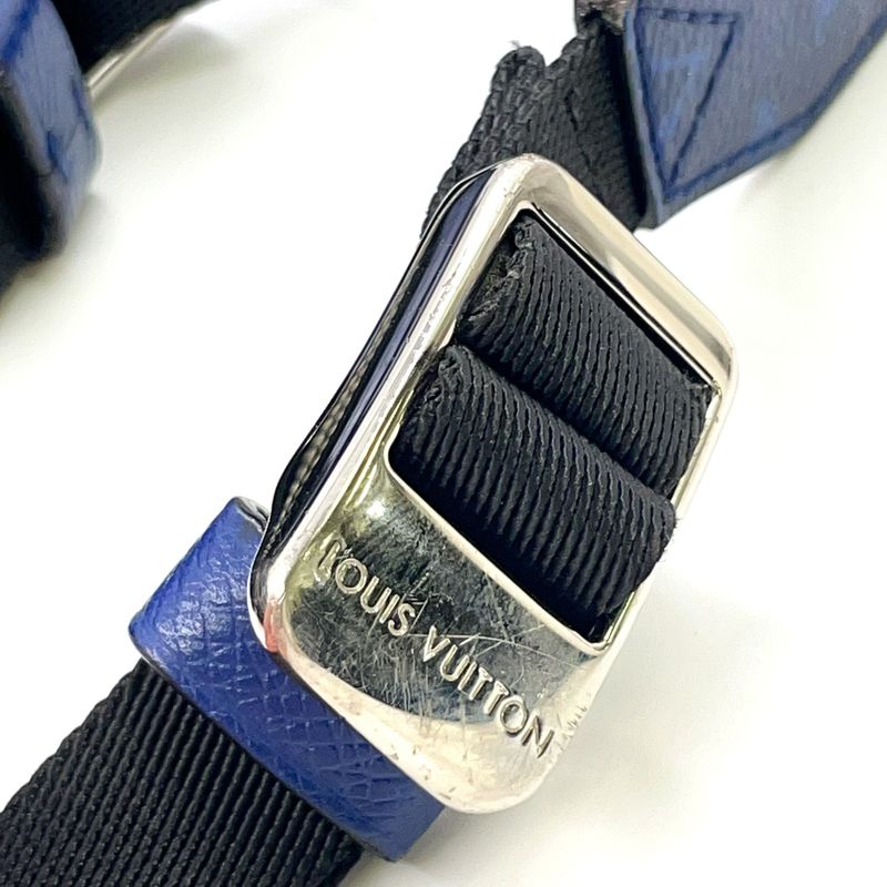 Louis Vuitton Outdoor Messenger PM Taiga Lama Taiga Lama Cobalt Leather × PVC