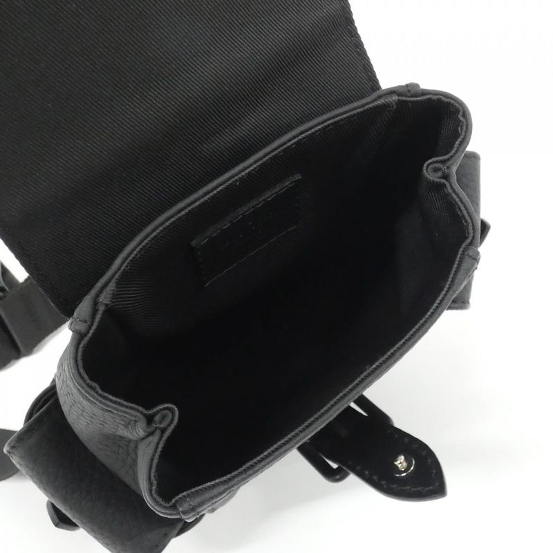 Louis Vuitton Taurillon Christopher XS M58495 Shoulder Bag