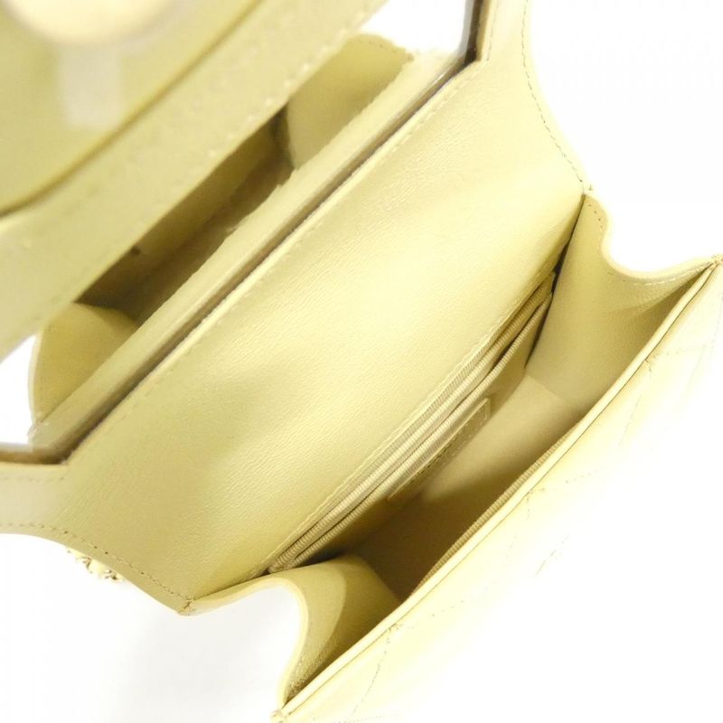 Chanel Ap2682 Shoulder Bag