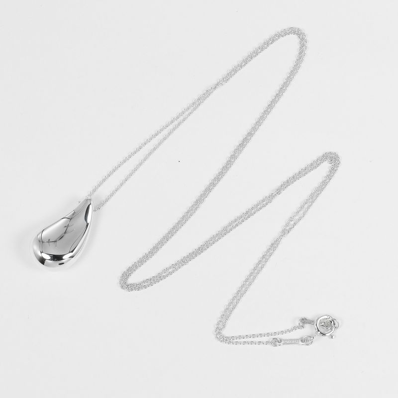 Tiffany & Co Tiffany & Co Tia Dos Lop Large Silver 925 Ladies 10.3g Necklace