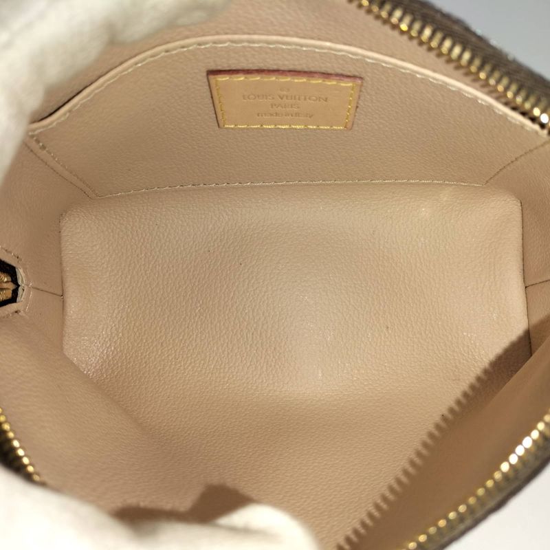 Louis Vuitton Pochette Cosmetic Pouch Monogram M47515