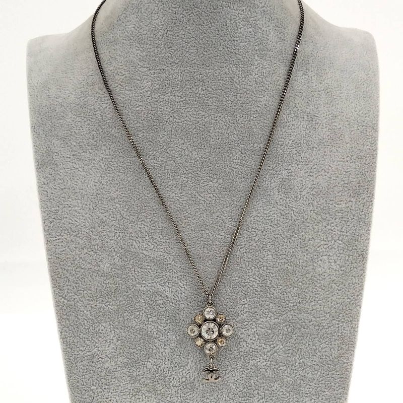 Chanel Necklace Coco Rhinestone Plated Silver 09v