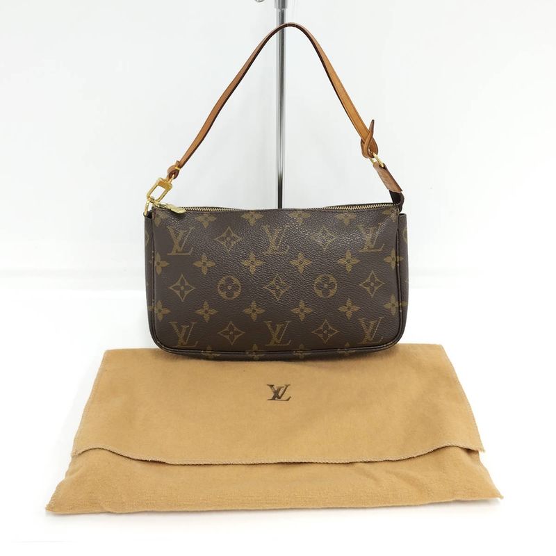 Louis Vuitton Pochette Accessoire Shoulder Bag Monogram M51980