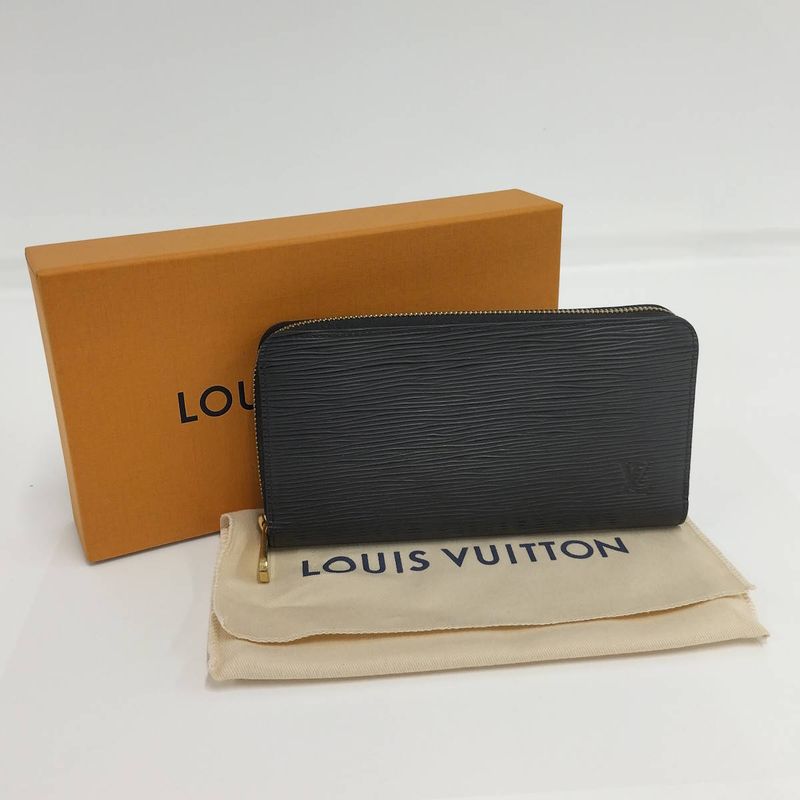 Louis Vuitton Zippy Wallet Round Zipper Long Wallet Epi Noir Black M61857